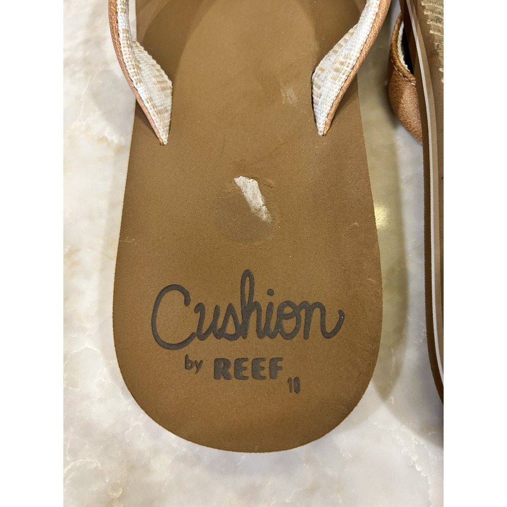 Reef Cushioned Women's Flip Flop Sandals Beige Slip On Logo Accent Synthetic